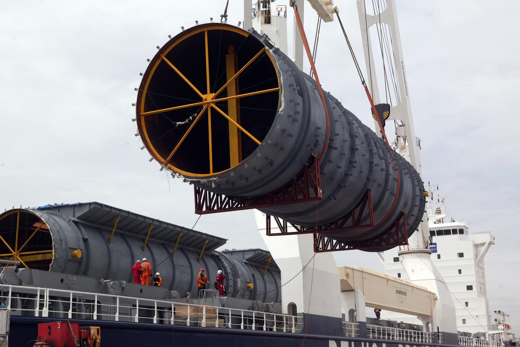 Project Cargo Clearance & Transportation and Site Handling
