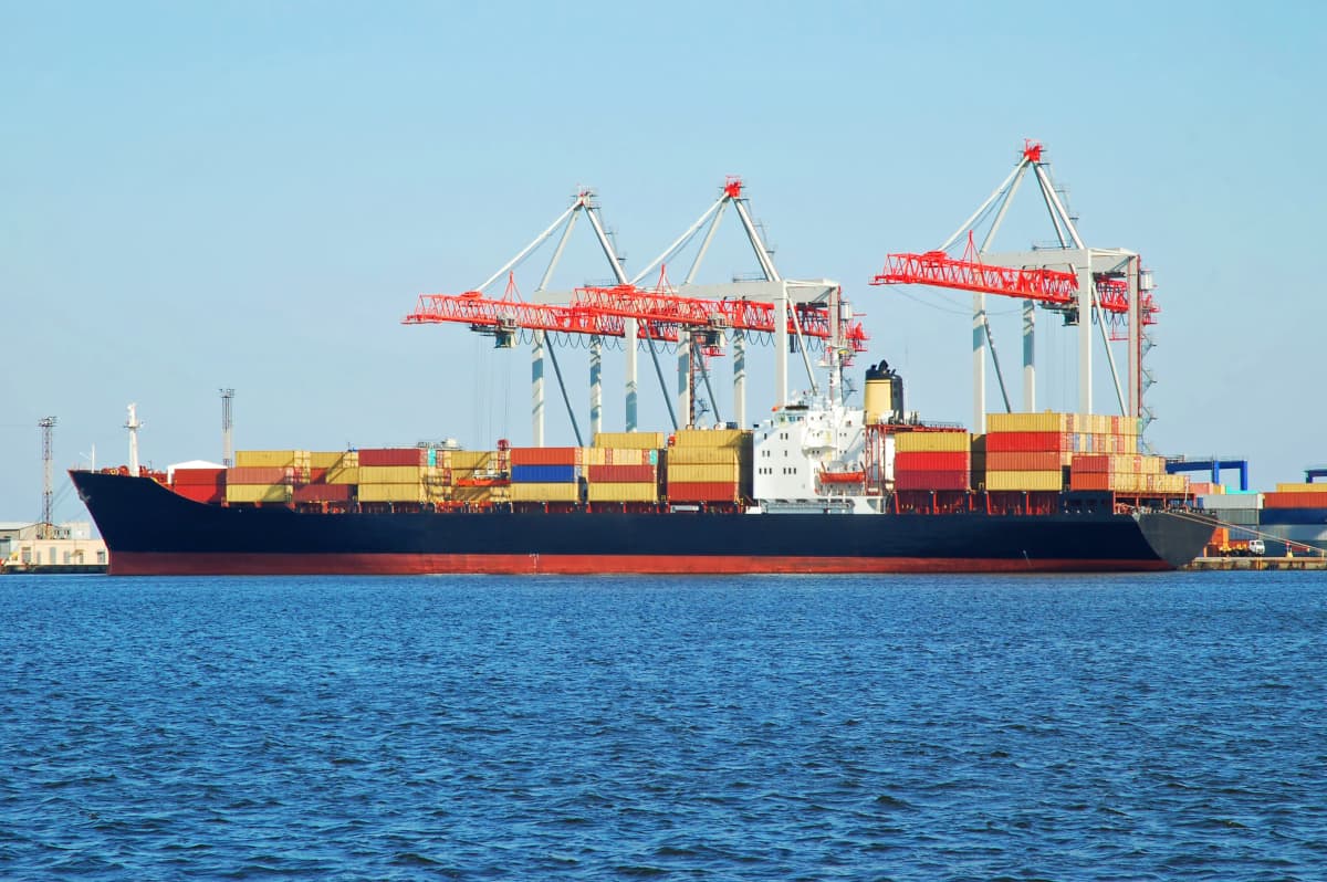 Domestic transport and logistics